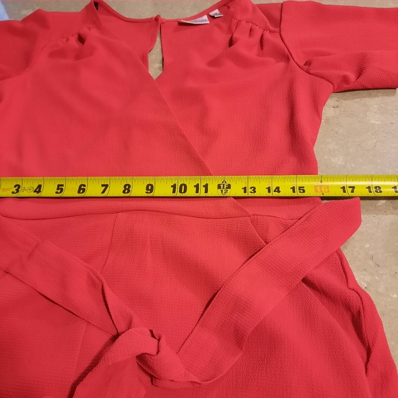 Premier Amour Faux Wrap Romper Shorts Jumpsuit Red Womens Size 10 - Picture 10 of 14